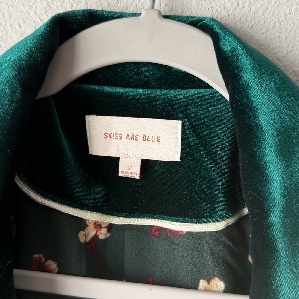 Skies are Blue Velvet Open-Front Blazer Jacket - Picture 7 of 9